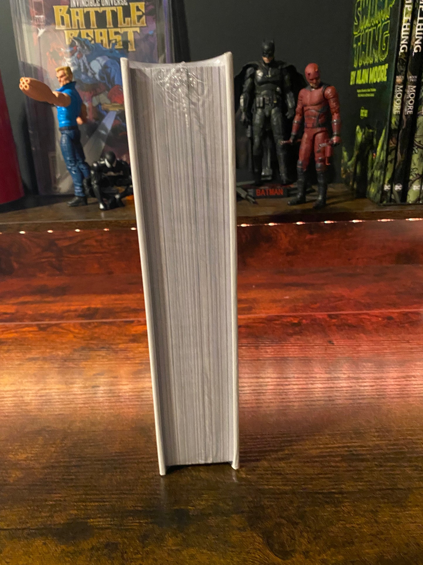 INVINCIBLE COMPENDIUM HC VOL 02 Amos Comics