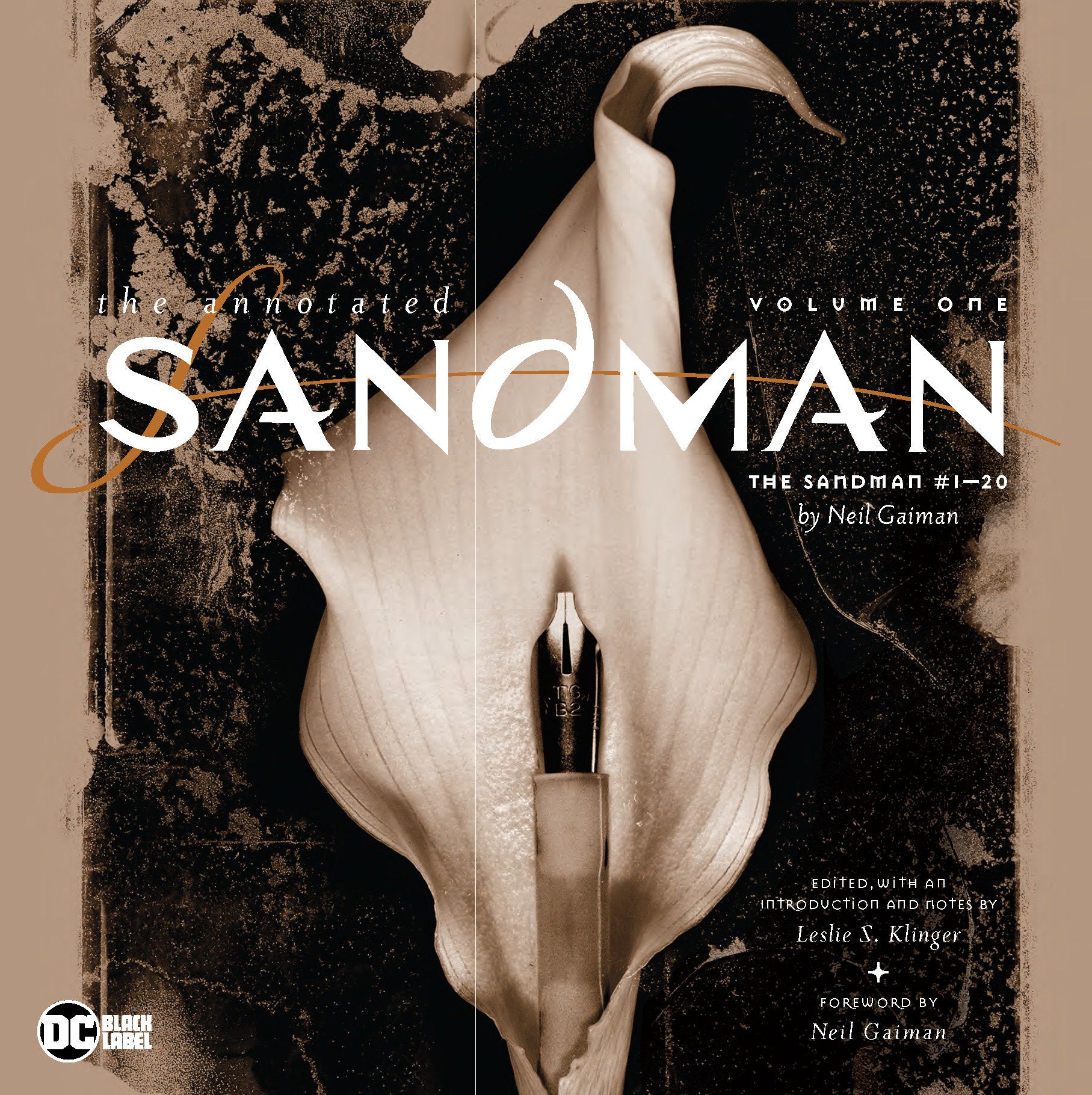 Annotated Sandman Vol. 1 (2022 edition) DC Comics