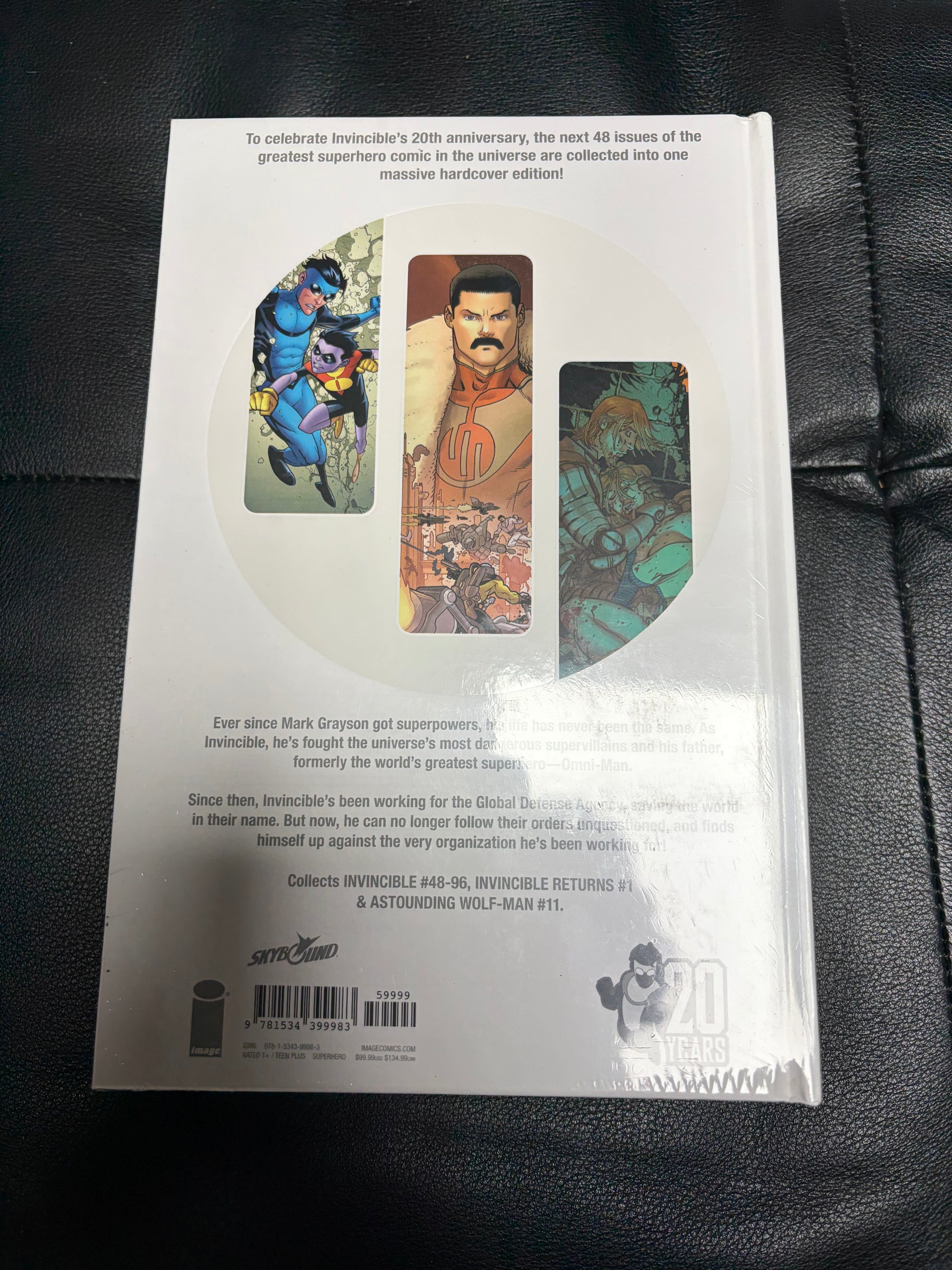 INVINCIBLE COMPENDIUM HC VOL 02 Image Comics